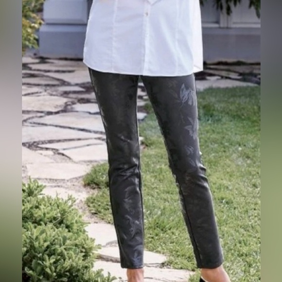 Soft Surroundings Ankle Length Black Metallic Floral Twilight Pant  SIZE SMALL - Picture 3 of 10